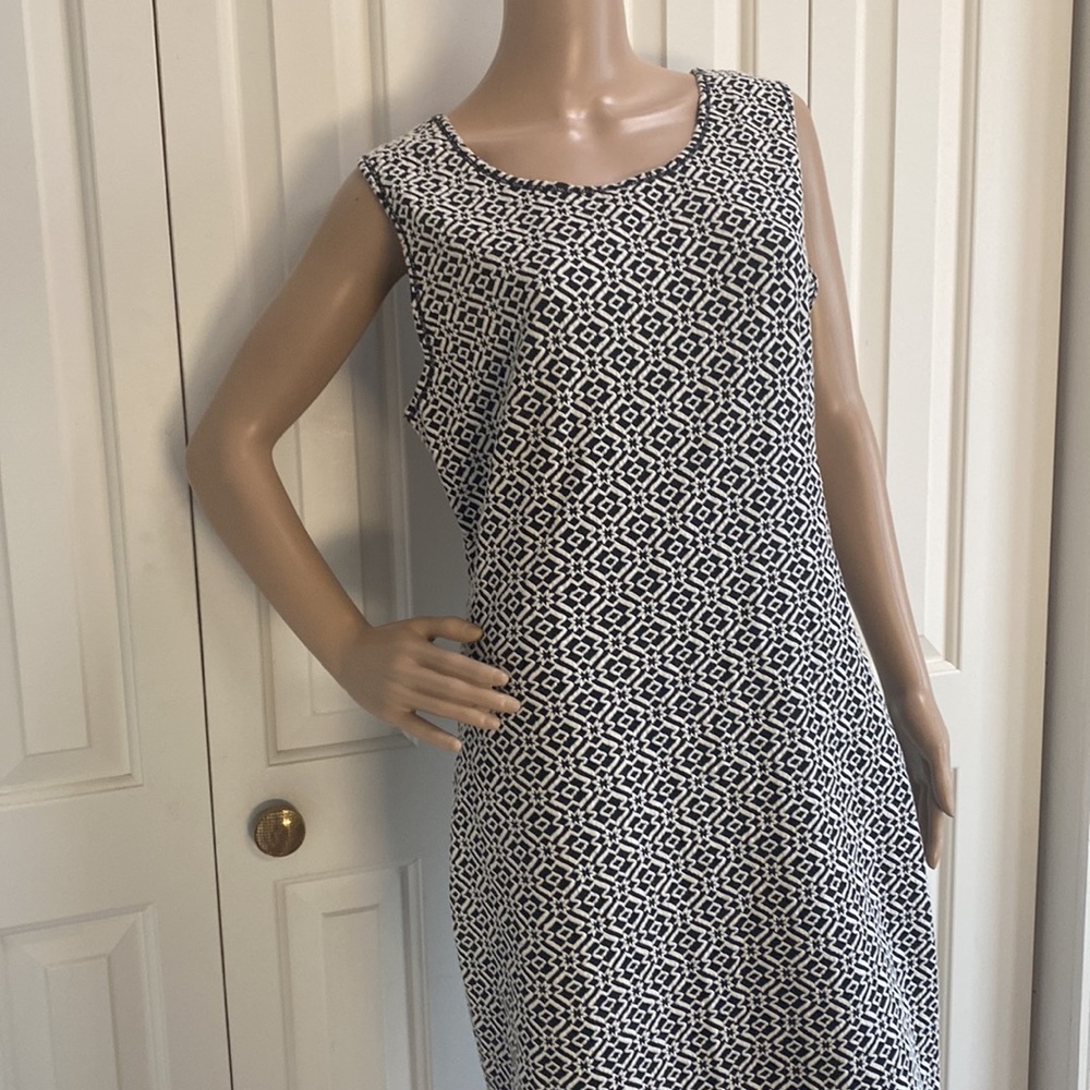 Max Studio Womens L/Xl Sleeves Bodycon Black and White Tank Dress. - Picture 5 of 10